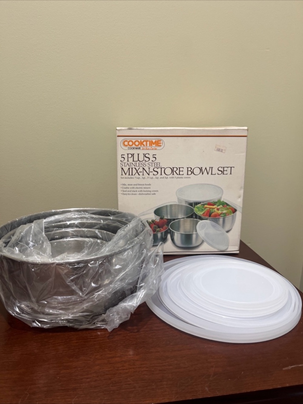 Cooktime cookware -Stainless Steel Mix-N-Store Bowl Set - Silver